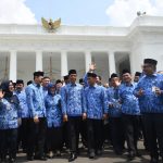 Presiden Jokowi Tinjau Penyaluran Bantuan Tunai kepada Masyarakat di Kota Bogor