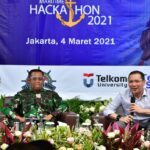 Personel TMMD Ke-110 Kodim Boven Digoel Bersama Masyarakat Gencarkan Pembuatan Batako