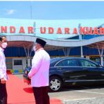 Satgas Pamtas Yonif 131/Braja Sakti Hibur Anak-Anak Papua Dengan Atraksi Sulap