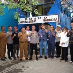 Kemenhub Menyerahkan Dokumen BED Untuk Pembangunan MRT Jalur Timur-Barat