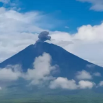 Usai Jokowi Gencar Bagi-bagi Bansos Pangan, Kini Beli Beras Dibatasi